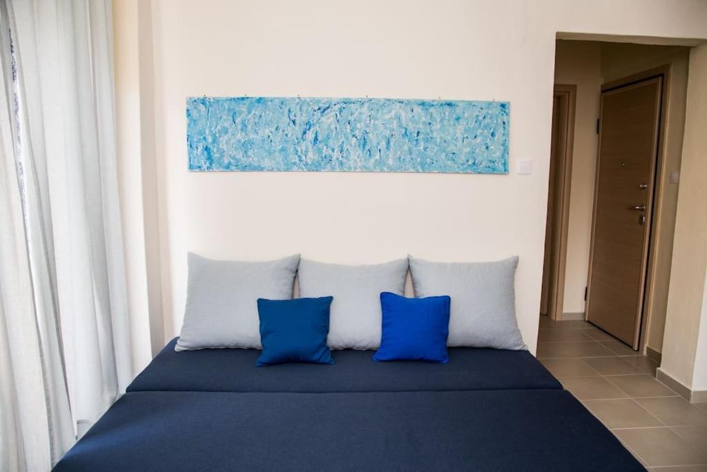 Blue Theros Apartments Paralía Dionysíou Eksteriør bilde