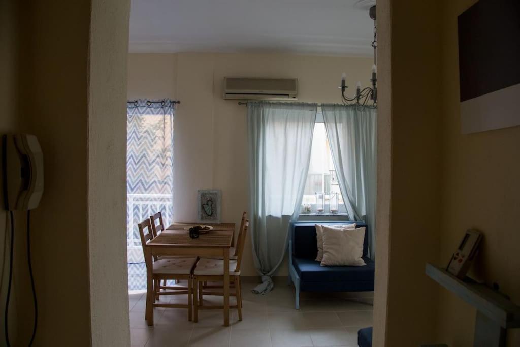 Blue Theros Apartments Paralía Dionysíou Eksteriør bilde